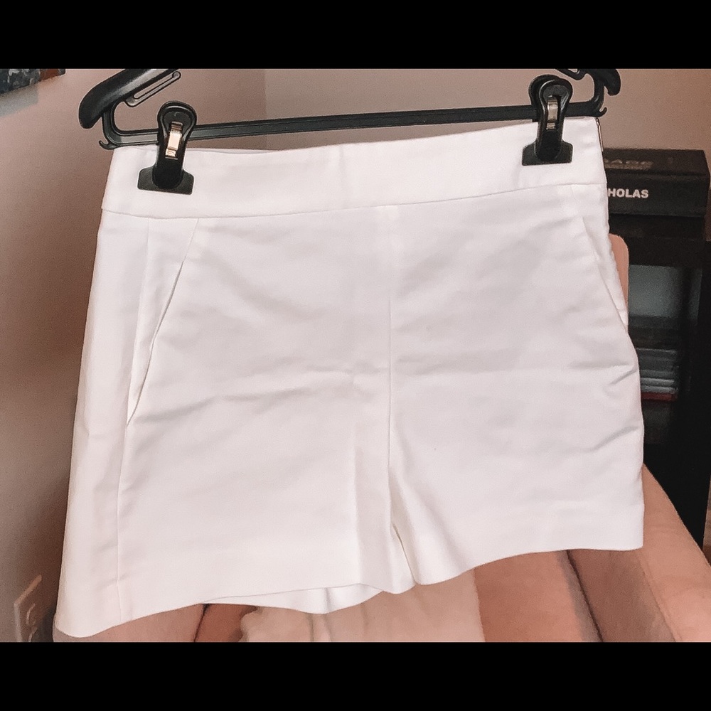 Zara Women's High Waist Shorts - White